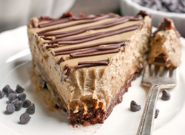 Nut-Free Paleo Vegan Snickers Pie